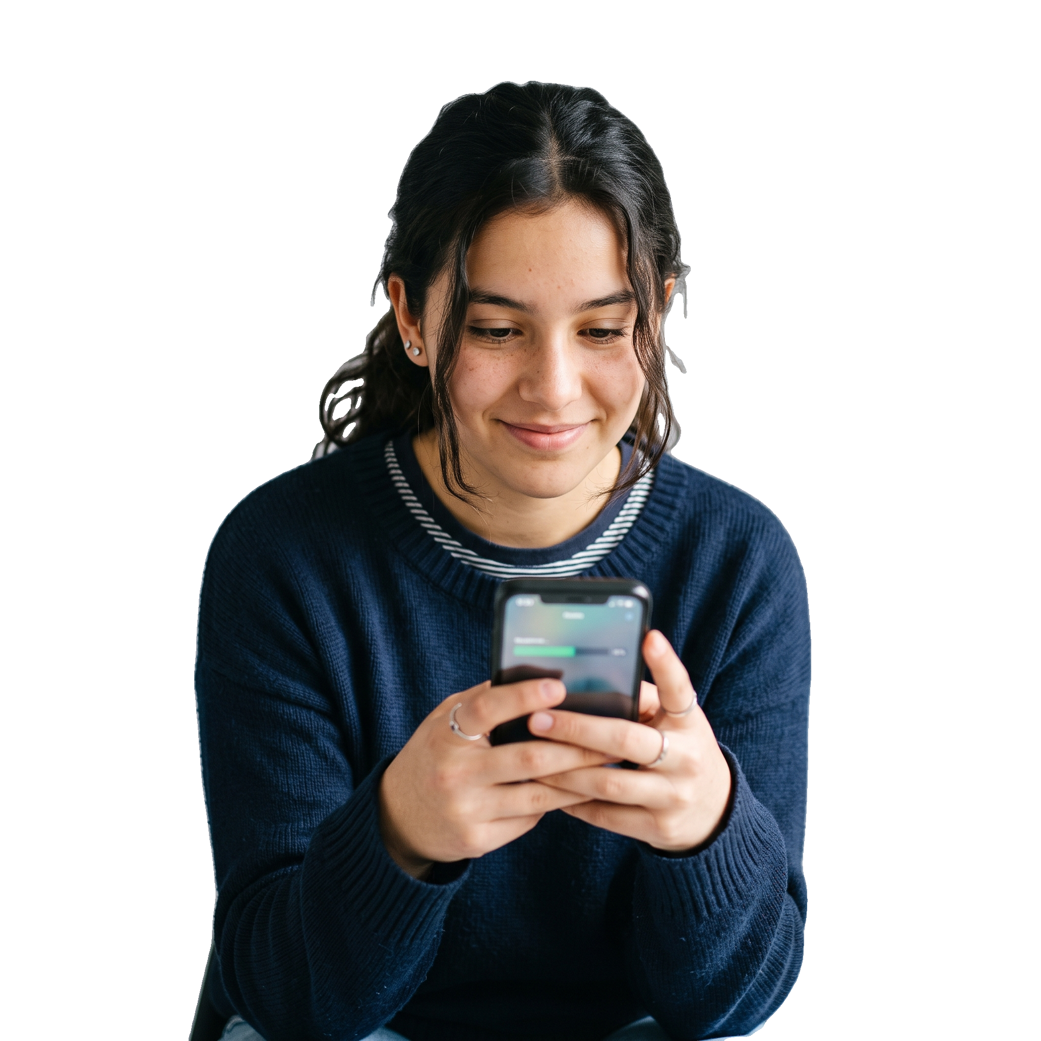 Estudiante revisando su avance en el teléfono